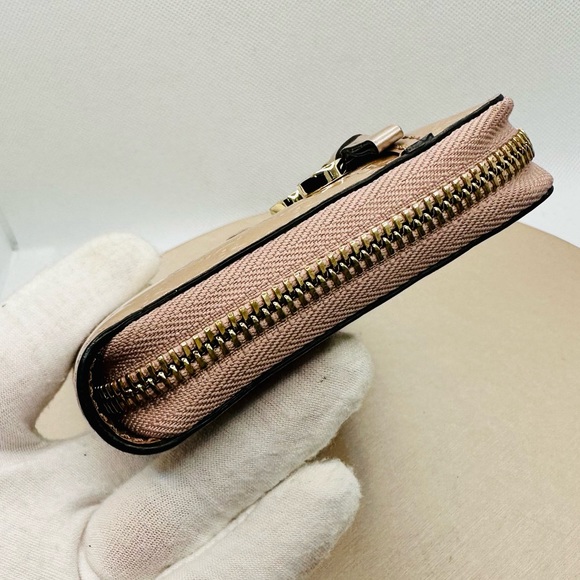 EUC Gucci Microguccissima Metallic Rose Gold Patent Leather Zip Around Wallet - Picture 9 of 17